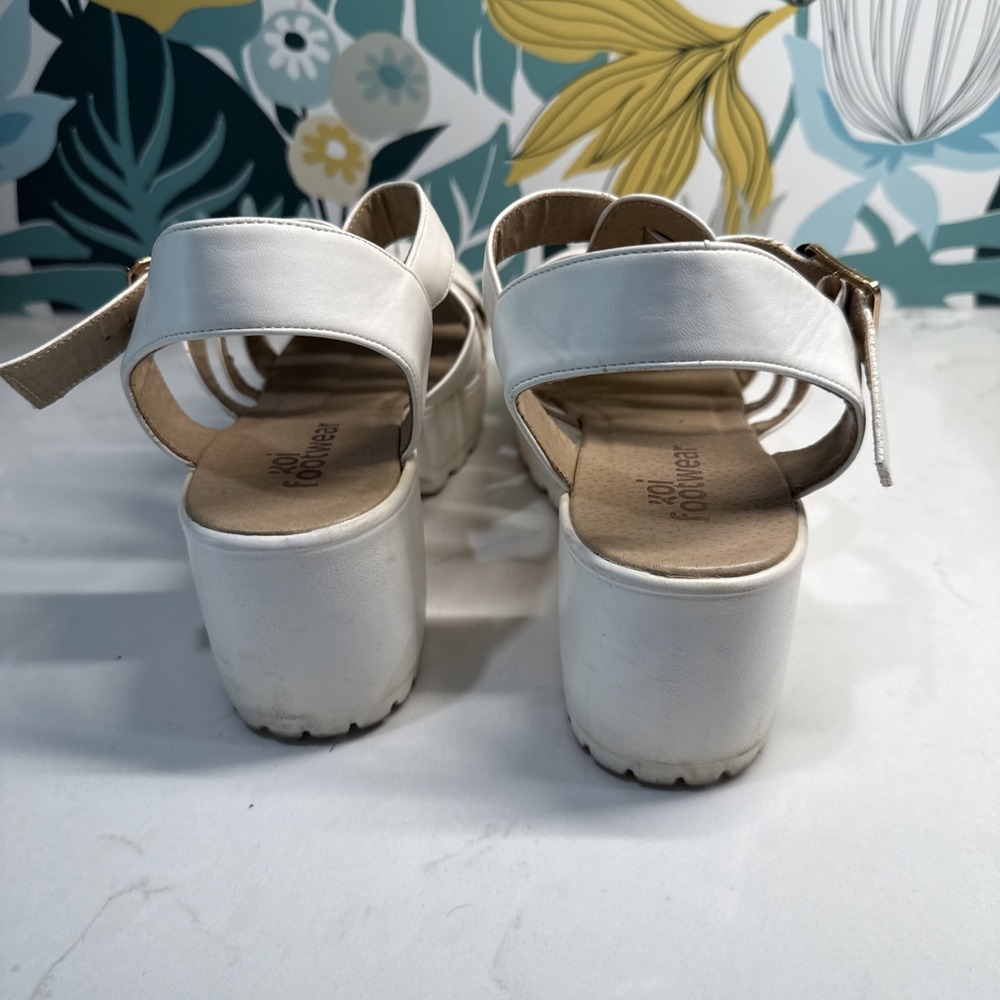 Koi Footwear White Strappy Chunky Heel Platform Sandal Size 8 - Picture 7 of 10